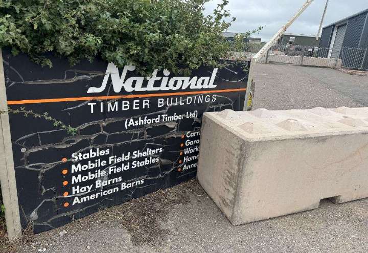 Ashford Timber Ltd, trading at National Stables, from Faversham goes bust with just £77 in bank
