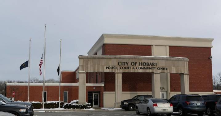 Hobart man's suit over police dog bite headed to federal court