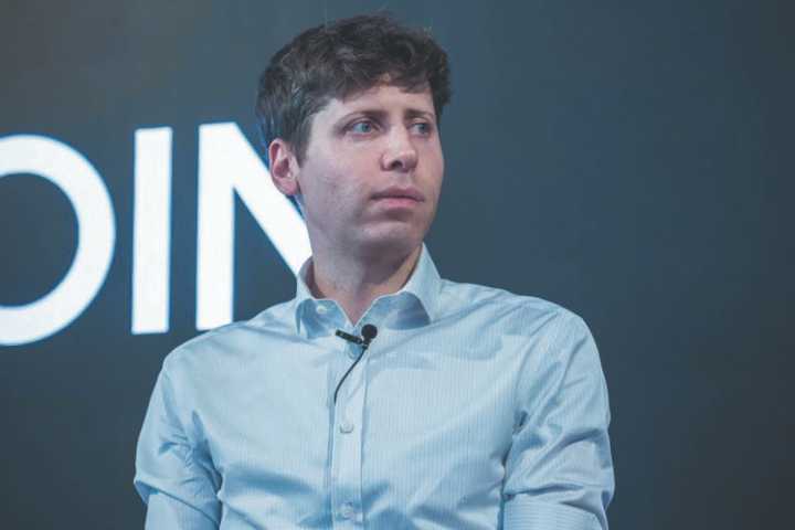 Musk threatens Apple with legal action amid feud with Altman's OpenAI
