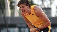 Mondo Duplantis lo hizo de nuevo: batió el récord mundial de salto con pértiga por 13° vez