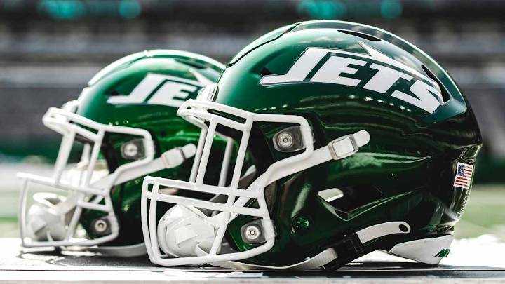 Jets Release LB Jamin Davis; Waive Six Players