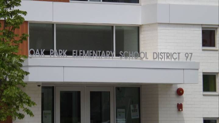 Oak Park superintendent cites 'punitive action' in resignation