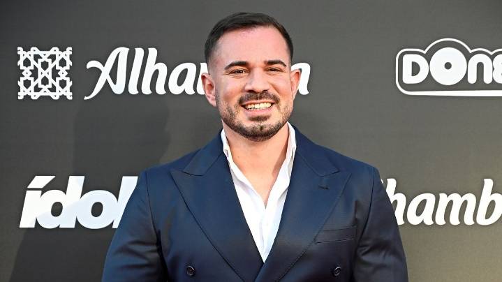 El influencer gastronómico Cenando con Pablo presenta una hamburguesa muy gallega en The Champions Burger de A Coruña