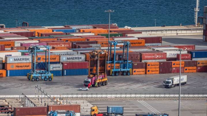 UE planea eliminar aranceles industriales esta semana y asegurar pacto con Trump