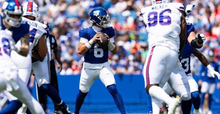 NFC East news: Depth chart decisions in Philly, Dart impressing in New York