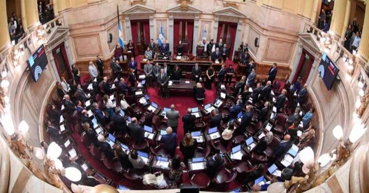 Los senadores cobrarán más de $10 millones desde noviembre