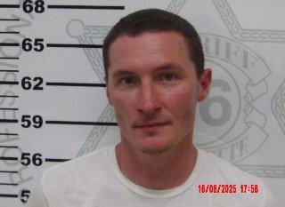 North Mississippi officer arrested on child sex charges