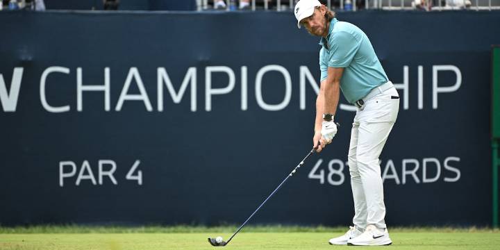 La increíble ayuda de una mosca para que una de las figuras del golf consiguiera un birdie inolvidable