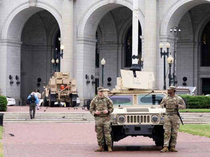 Trump eyes possible military deployment in Baltimore