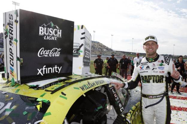William Byron se impone con estrategia y agallas en Iowa