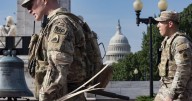 DC police chief orders cooperation with federal agents