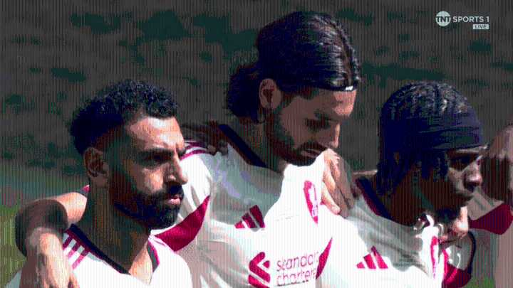 Liverpool pay emotional tribute to Diogo Jota but referee forced to cut short minute silence at Community Shield