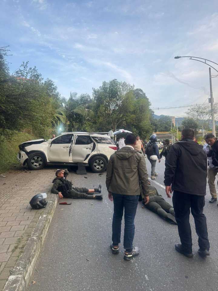Otro precandidato presidencial sufre percance: Accidente en caravana de Daniel Palacios, exministro del interior 