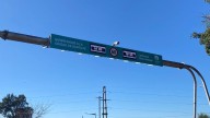 Anillo digital: aseguran que los lectores de patentes en la ruta 168 "no hacen multas"