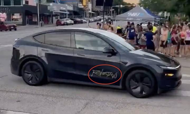 Tesla expands Robotaxi program in Austin to new riders