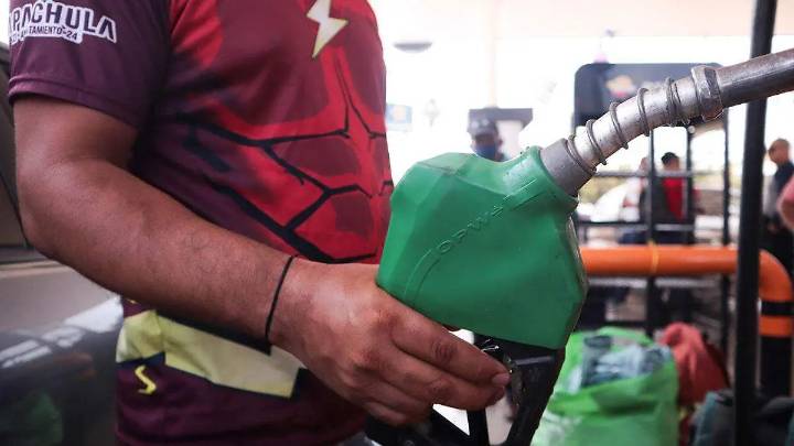 Clausura Guardia Nacional estación clandestina de combustible en Aquíxtla