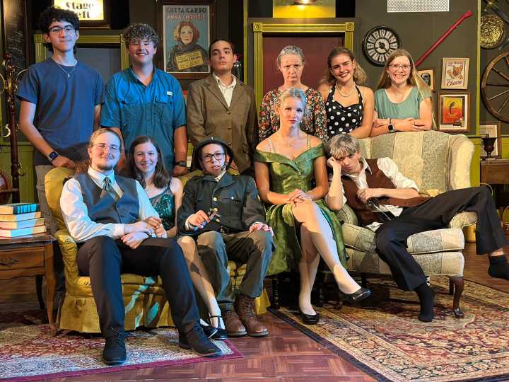 Encore for ‘Moon Over Buffalo’