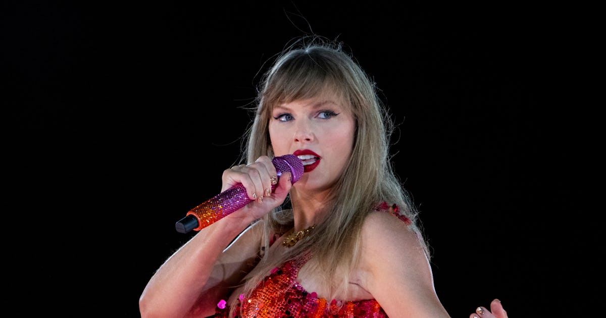 Taylor Swift's 'Life Of A Showgirl': Release Date, Cover, Tracklist, & More