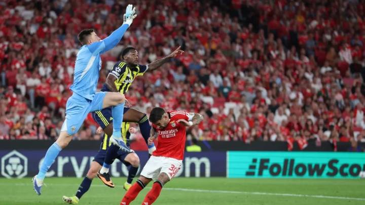 Jhon Durán y la jugada que hizo prender las alarmas en Fenerbahçe y la Selección Colombia