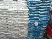 Kilo de azúcar se acerca a Bs. 200