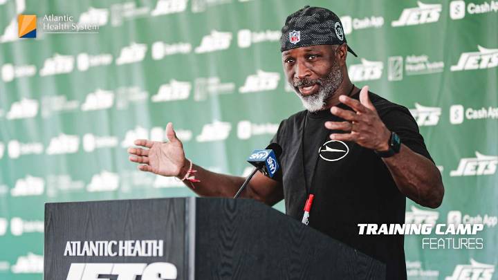 Emotional Aaron Glenn Expresses Gratitude