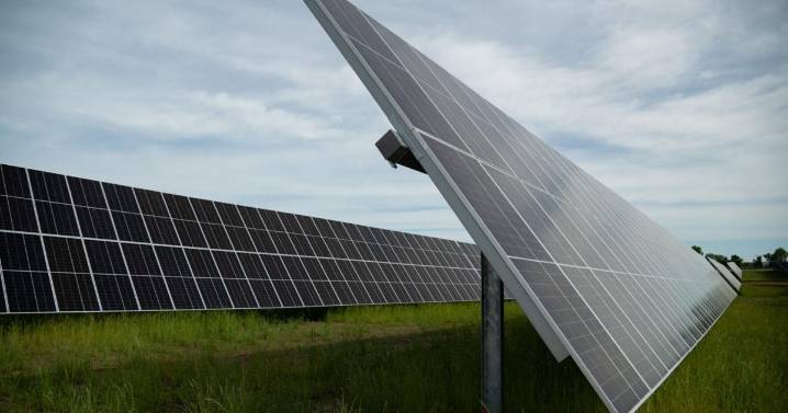Franklin County to study solar panel farms