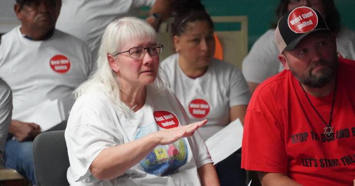 West Glen community members unite to advocate for local reform