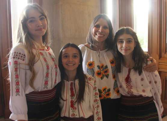 Connecticut celebra el Día del Idioma Rumano y la Independencia de Moldavia