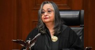 Concluye Norma Piña gestión en el poder judicial con mensajito contra el nepotismo
