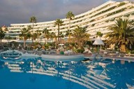 UK tourists say they will never visit Tenerife again after 'bizarre' behaviour