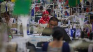 Entran en Vigor Aranceles de Trump a India del 50% por su Compra de Petróleo Ruso