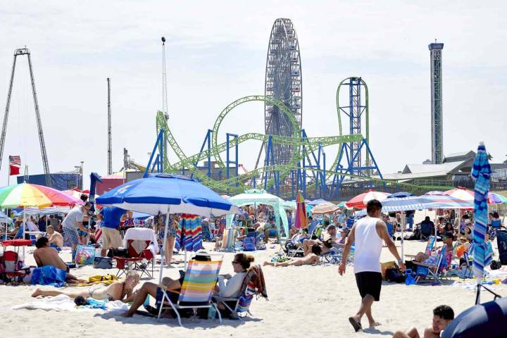 Beachgoers Could Risk Arrest If They Ignore Curfew in New Jersey