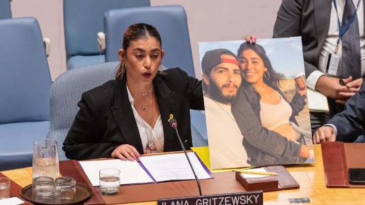 Una exrehén de Hamás relata al Consejo de Seguridad de la ONU las violaciones y el hambre que sufrió en Gaza