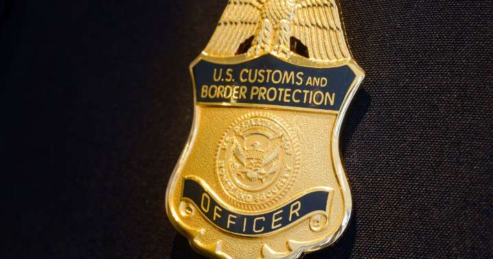 Man accused of hurling sandwich at federal agent in D.C. gets hit with felony assault charge