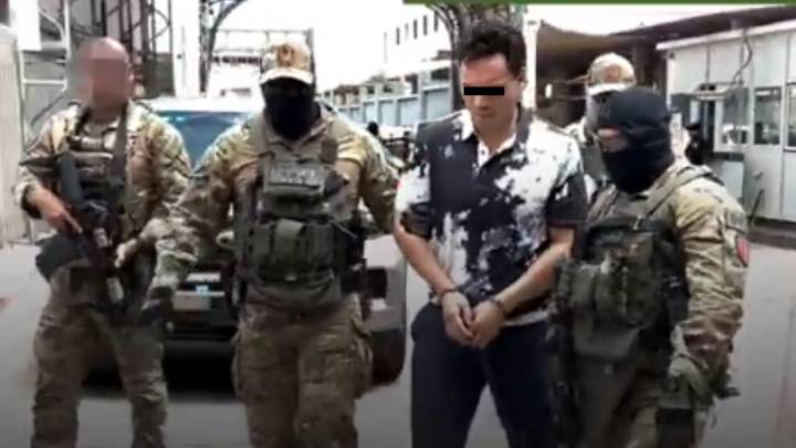 Julio César Chávez Jr.: difunden nuevas imágenes del boxeador siendo deportado de EU