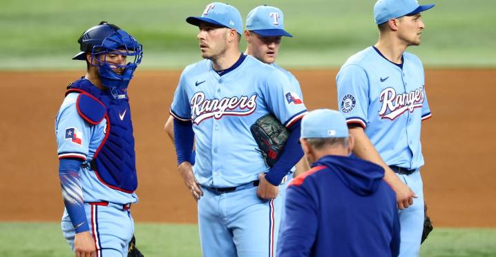 60-59 – Déjà vu seeps in as Rangers are swept by Phillies