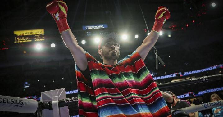 Boxer Julio César Chávez Jr. to stand trial in Mexico over alleged cartel ties