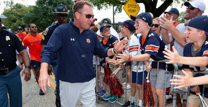 Auburn Star Warns 135 FBS Teams as Hugh Freeze Faces Most Pressure in SEC Auburn transfer player is running high on motivation to change the script while Hugh Freeze struggles to hold onto his seat. S
