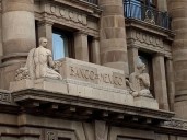 Crédito al consumo privado creció 9.8% en julio: BdeM
