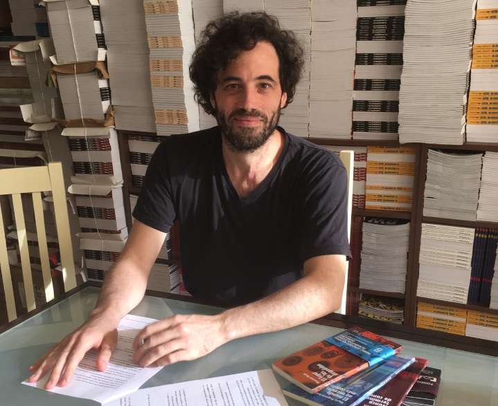 “En el cielo un hombre”, de Manuel Crespo, ganó el premio Hebe Uhart de Novela