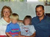 Tenía un gran reconocimiento como bioquímica, no soportó el estancamiento de su marido y lo quemó con ácido