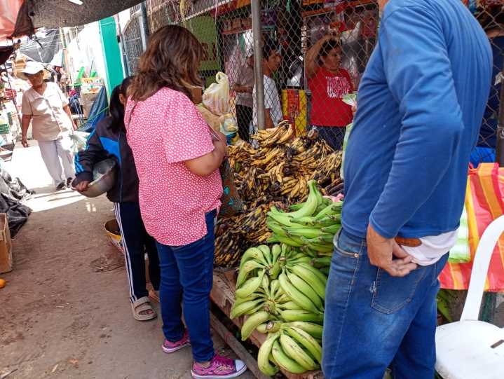 Piura: Municipio niega venta o alquiler de espacios a ambulantes