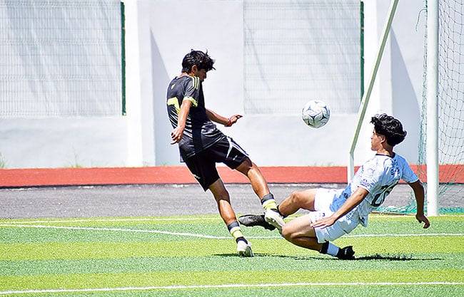 Enfrían los Gokay al Calor en su debut