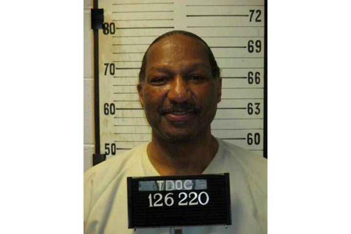 Attorney says heart device did not shock Tennessee man in execution who said he was 'hurting so bad'