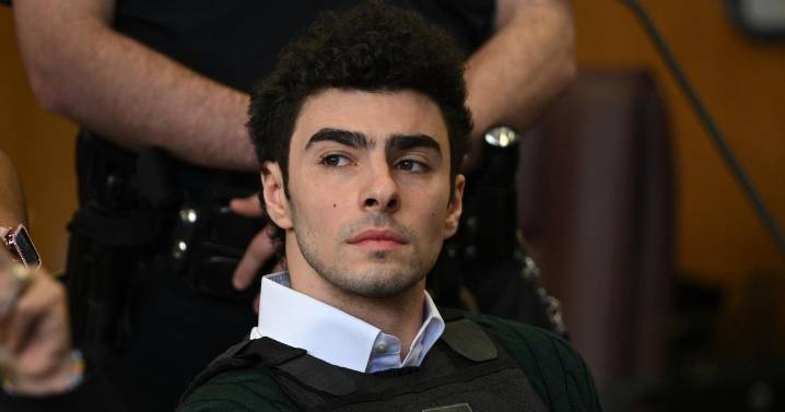 UnitedHealthcare CEO's alleged killer Luigi Mangione inspiring others toward violence, prosecutors say