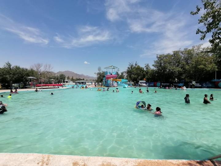 Con ‘Pool Party’, conmemora CEJUM ‘Las Adolescencias también cuentan’​