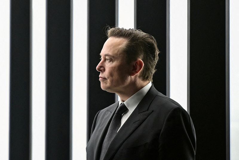 Musk seeks dismissal of SEC lawsuit on his 2022 Twitter stake