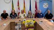Benavides rinde homenaje a Manolo Gloria con una carrera de altos vuelos