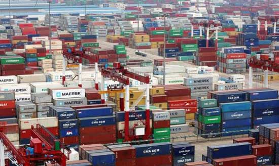 Entran en vigor los aranceles adicionales de EEUU a la India por su compra de crudo ruso