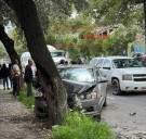 CONDUCTOR EN ESTADO DE EBRIEDAD CHOCO EN LA PARTE TRASERA DE UN VEHÍCULO Y OCASIONÓ QUE SE IMPACTARA CONTRA UN ÁRBOL EN TOLUCA